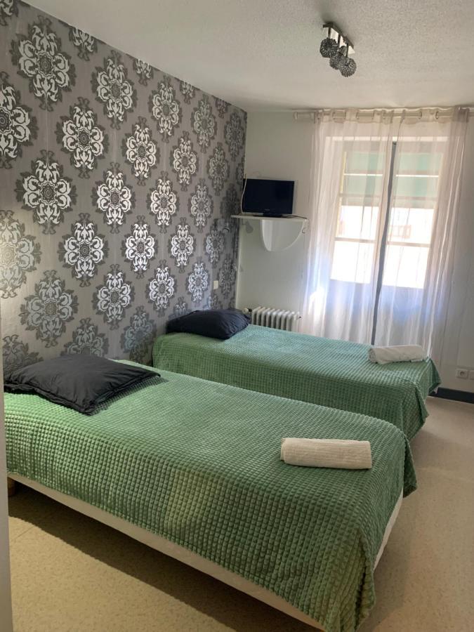 La Taniere De La Bete Bed & Breakfast โซเกอ ภายนอก รูปภาพ