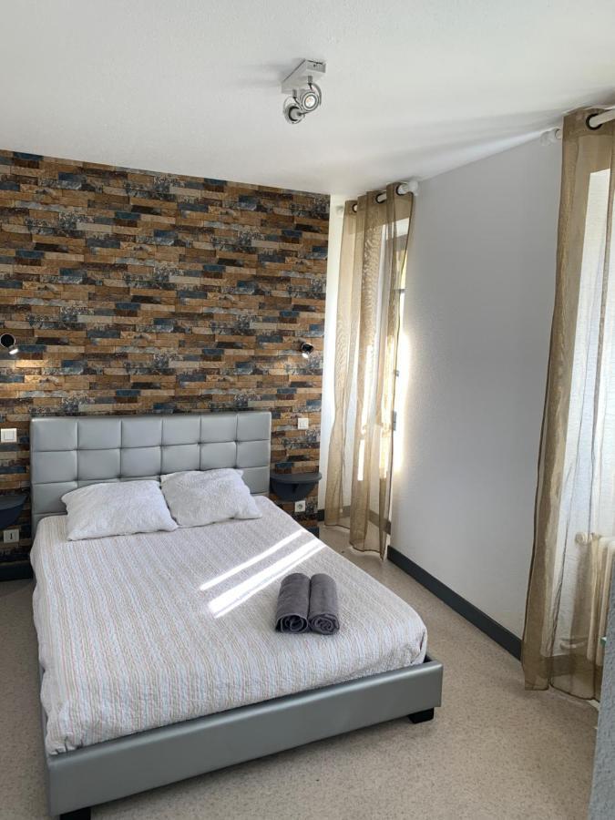 La Taniere De La Bete Bed & Breakfast โซเกอ ภายนอก รูปภาพ